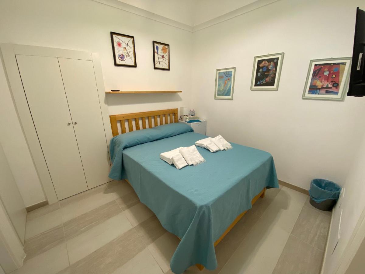Bed and breakfast Touristhouse Monopoli 10 Extérieur photo