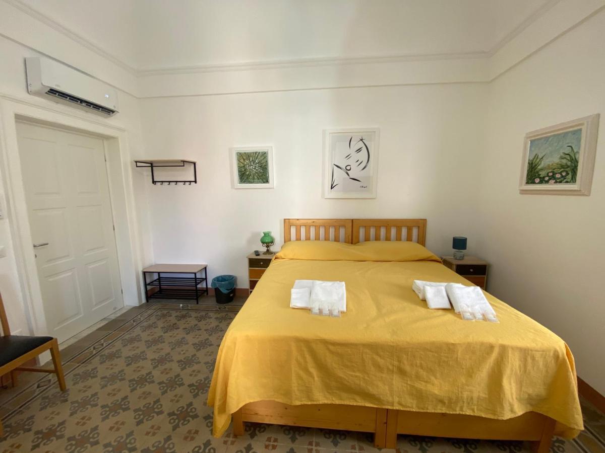 Bed and breakfast Touristhouse Monopoli 10 Extérieur photo